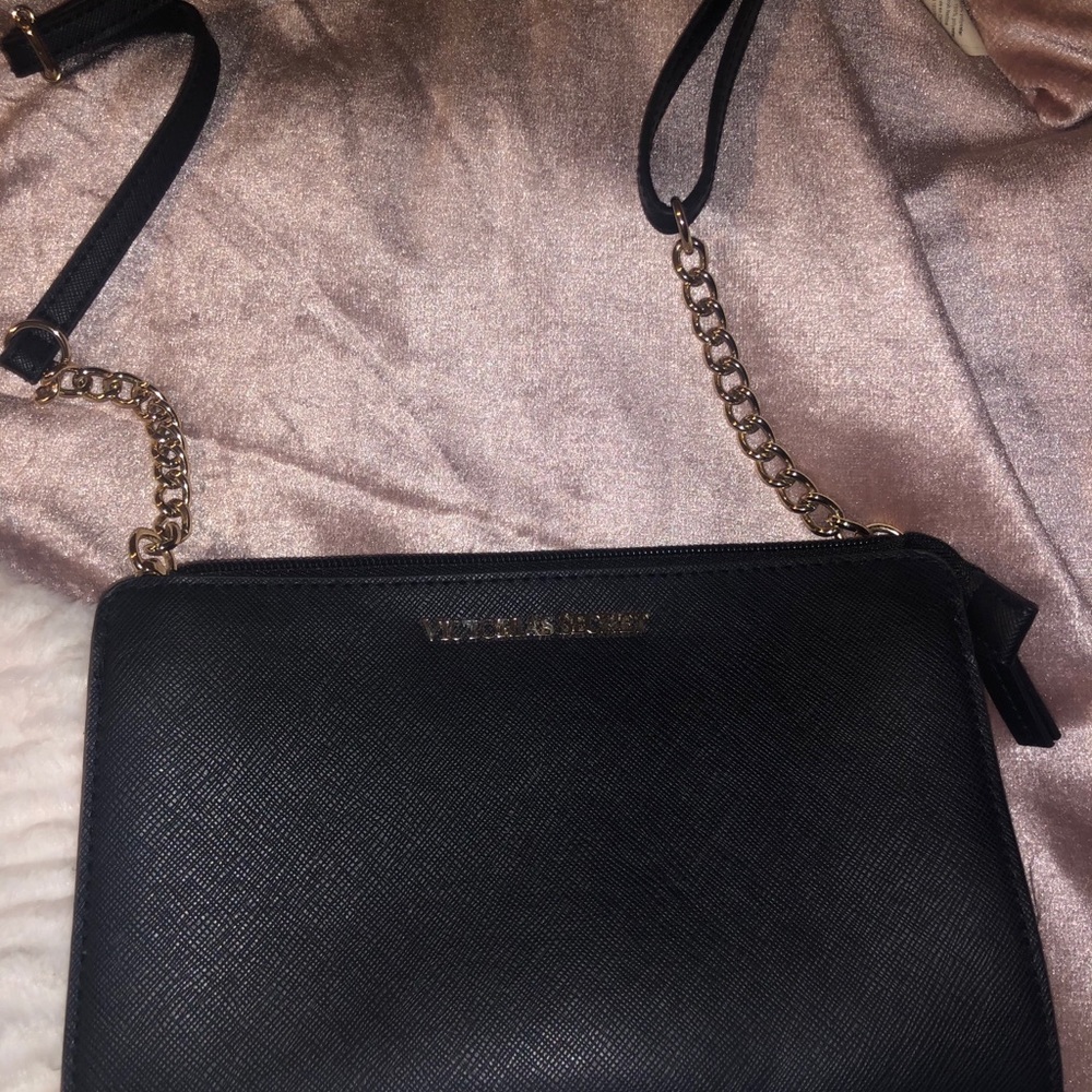 VICTORIA’S SECRET purse
